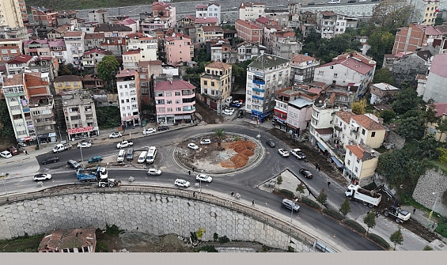 ESENTEPE KAVŞAĞI TRAFİĞİ RAHATLATACAK