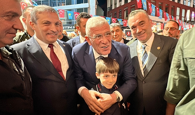 İYİ PARTİ LİDERİ DERVİŞOĞLU'NA COŞKULU KARŞILAMA