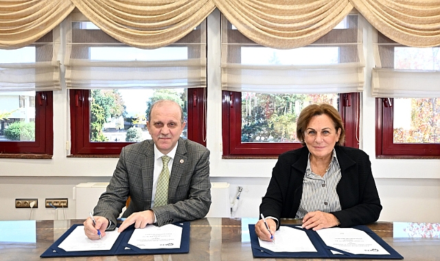 KTÜ'DE İMZALAR ATILDI