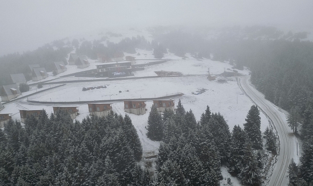 KÜMBET YAYLASI BEYAZ GELİNLİĞİ GİYDİ