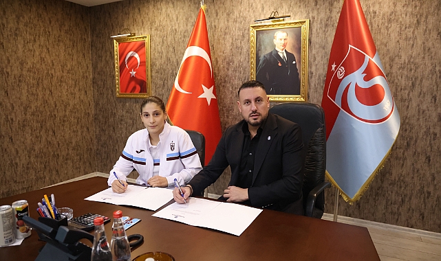 MİLLİ BOKSÖR ESMANUR TRABZONSPOR'DA