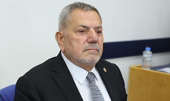 OCAKLI, BAK'A SESLENDİ: PAZAR'DAKİ PLAJ İNŞAATI İÇİN ÖNLEM ALIN!