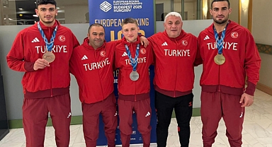 ORTAHİSAR BELEDİYESİ'NİN MİLLİ BOKSÖRÜ AVRUPA İKİNCİSİ