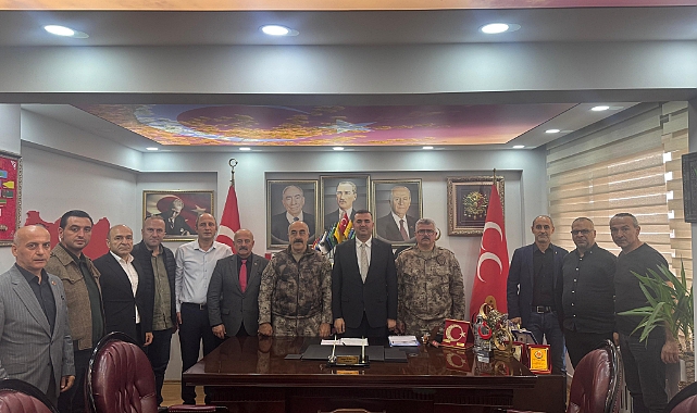 ÖZEL HAREKATCILARDAN BAŞKAN SİVRİKAYA'YA ZİYARET