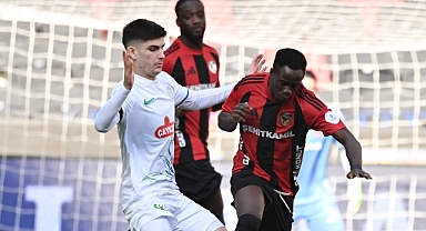 RİZESPOR 1 PUANA RAZI 