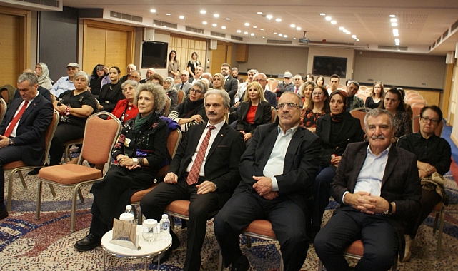 RUHUN GEMİSİ'NDE CUMHURİYET COŞKUSU