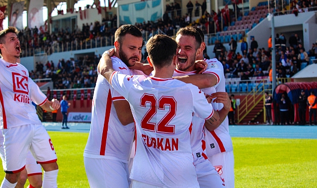 SEBAT GENÇLİK ZİRVEDE TEK BAŞINA... DURDURULAMIYOR