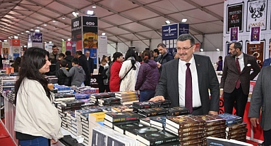 TRABZON'DA KİTAP ŞÖLENİ BAŞLIYOR