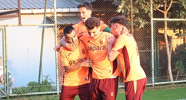 TRABZONSPOR'UN GENÇLERİ 3 PUANI KAPTI 