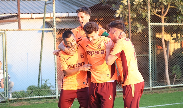 TRABZONSPOR'UN GENÇLERİ 3 PUANI KAPTI