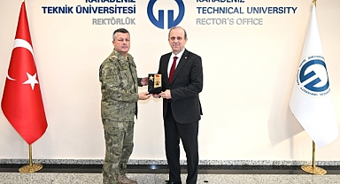 TUĞGENERAL YILMAZ'DAN REKTÖR ÇUVALCI'YA ZİYARET