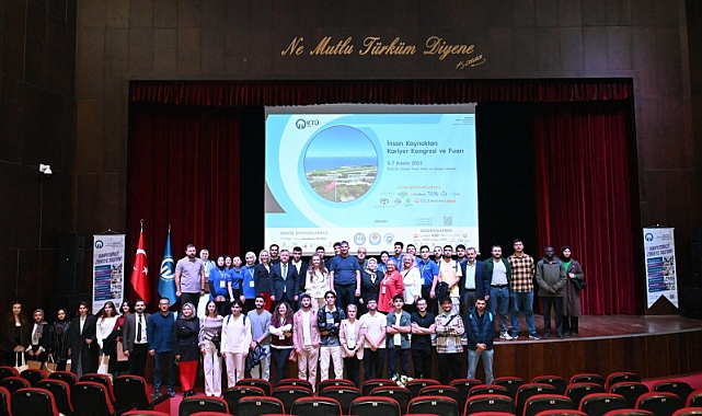 YAPAY ZEKANIN YÜKSELİŞİ KTÜ'DE KONUŞULDU