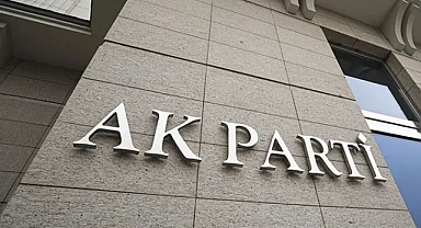 AK PARTİ'DE DEĞİŞİM RÜZGARI 
