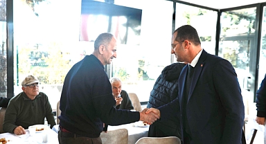 BAŞKAN EKİM HUZUREVİ SAKİNLERİNİ UNUTMADI 