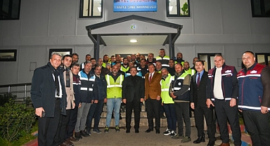 BAŞKAN GENÇ’TEN YILBAŞINDA GÖREV YAPAN PERSONELE ZİYARET