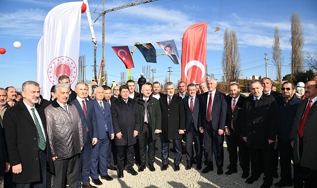 BAŞKAN GENÇ: YENİ ADALET SARAYI OF’A HAYIRLI OLSUN