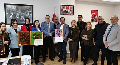 BELEDİYE ÇALIŞANLARI, DAHA TEMİZ BİR ÇEVRE İÇİN YARIŞTI