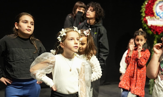 BÜYÜKŞEHİR'DEN ÇOCUKLARIN SANATSAL GELİŞİMİNE KATKI