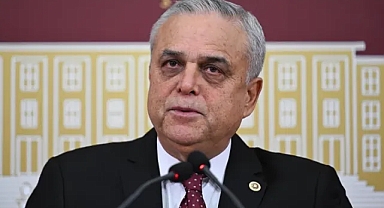 CHP'Lİ İSİMDEN ÖZGÜR ÖZEL'E FLAŞ SÖZLER! 