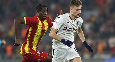 FIRTINA AFFETMEDİ... MUÇİ RESİTALİ! 