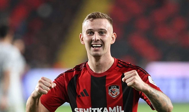 KOZLOWSKİ TRABZONSPOR İÇİN GEMİLERİ YAKTI