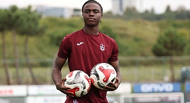 OULAİ ZİRVEYE ÇIKTI