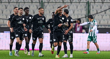 RİZESPOR 1 PUANA RAZI 