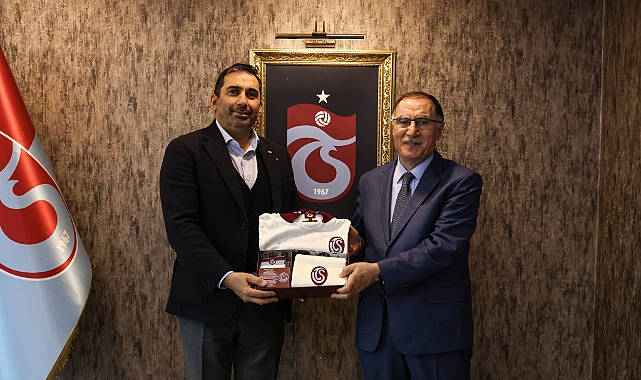 ŞEREF MALKOÇ'TAN TRABZONSPOR'A ZİYARET