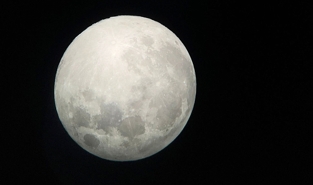 'SOĞUK AY' TRABZON'DA GENÇLERİ BÜYÜLEDİ