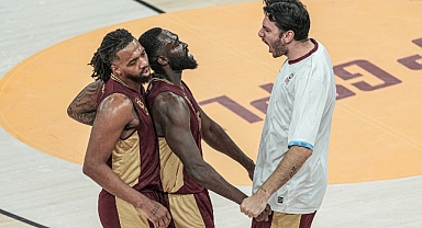 TRABZONSPOR POTADA GALATASARAY'I DEVİRDİ 