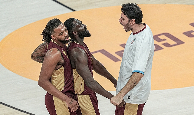 TRABZONSPOR POTADA GALATASARAY'I DEVİRDİ