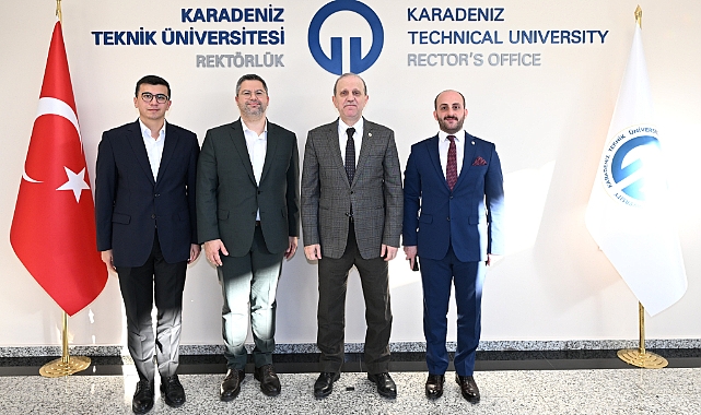 TÜRKİYE TEKNOLOJİ TAKIMI ÜYELERİNDEN KTÜ REKTÖRÜNE ZİYARET