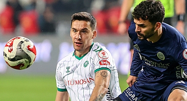 UMUT NAYİR FIRTINA'YA DOĞRU 