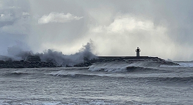 ARAKLI İÇİN KUVVETLİ FIRTINA UYARISI 