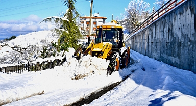 ORTAHİSAR'DA KAR MESAİSİ SÜRÜYOR