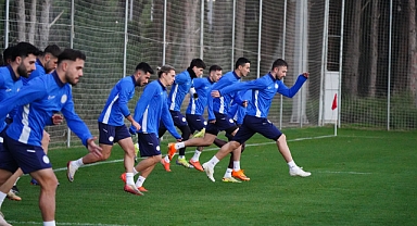 RİZESPOR ANTALYA'DA KAMPA GİRDİ 