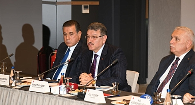 TRABZON'DA TURİZM HEDEFLERİ MASAYA YATIRILDI