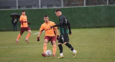 TRABZONSPOR'U GENÇLERİ MAĞLUP! 