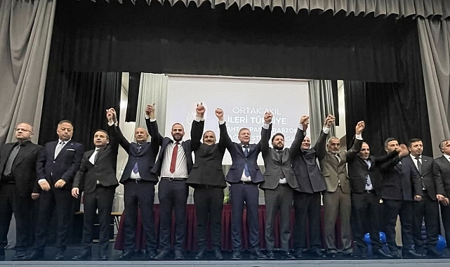 A PARTİ TRABZON'DA BAŞKAN KALKIŞIM! 