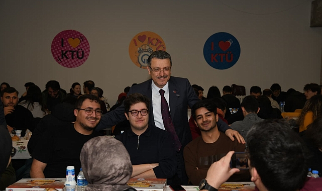 BAŞKAN GENÇ, KTÜ’LÜ ÖĞRENCİLERLE İFTAR SOFRASINDA BULUŞTU