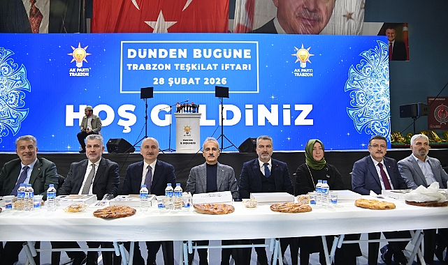 BAŞKAN GENÇ VE BAKAN URALOĞLU İFTAR SOFRASINDA BİR ARAYA GELDİ