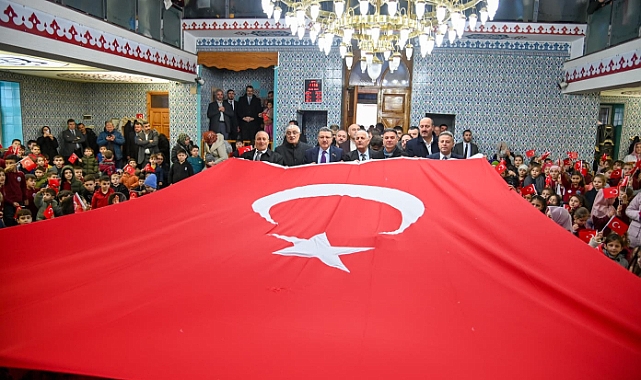 BAŞKAN GENÇ VE ÇOCUKLAR ŞEHİT EREN BÜLBÜL’Ü UNUTMADI