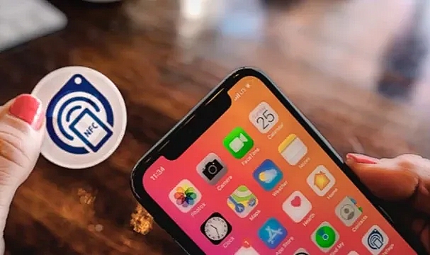 BU TELEFONLAR PARA YOLLAYAMAYACAK!