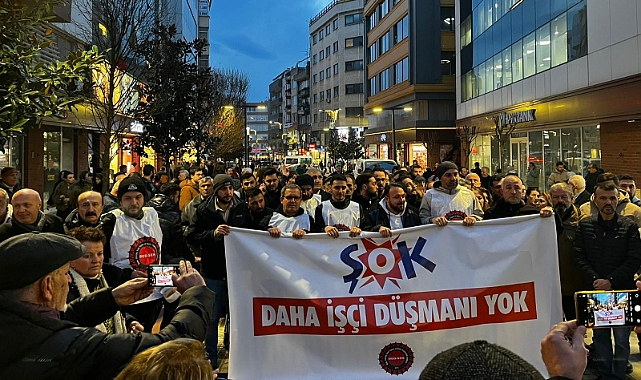 EMEKÇİLER HAK ARAYIŞINDA: ÇALMADIK, ÇIRPMADIK HAKKIMIZI ARIYORUZ