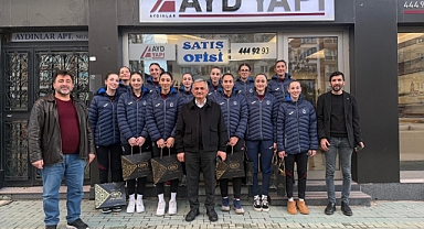 ESKİŞEHİR’DE BORDO MAVİLİ  SULTANLARA BÜYÜK DESTEK