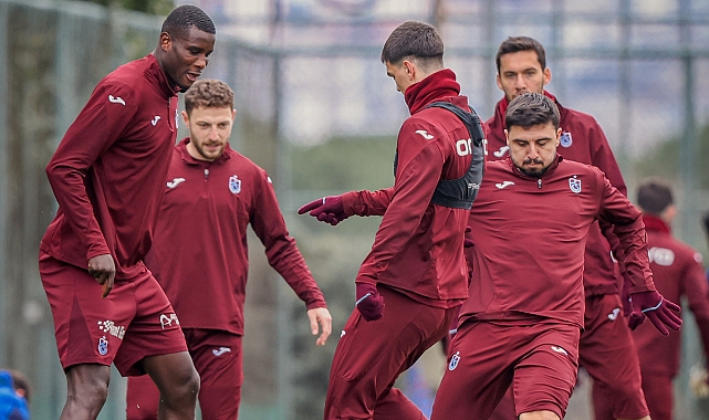 FIRTINA ÇOK HIRSLI... KANARYA'YA BİLENİYORLAR! 