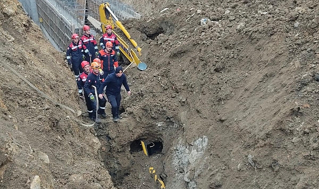 İTFAİYE EKİPLERİNDEN CAN KURTARAN OPERASYON