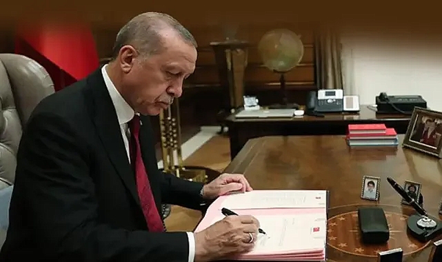 KABİNEDE İKİ DEĞİŞİKLİK