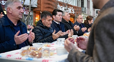 KAYA: RAMAZAN'IN GÜZELLİKLERİNİ İFTAR SOFRALARINDA YAŞIYORUZ 