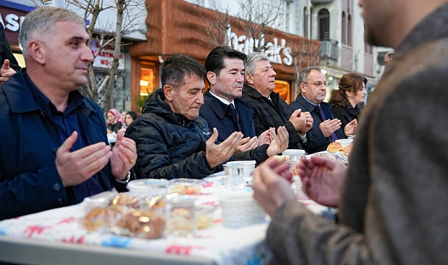 KAYA: RAMAZAN'IN GÜZELLİKLERİNİ İFTAR SOFRALARINDA YAŞIYORUZ